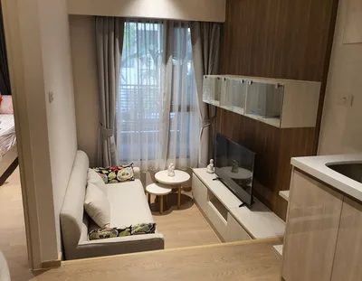 Runesu Thonglor 5