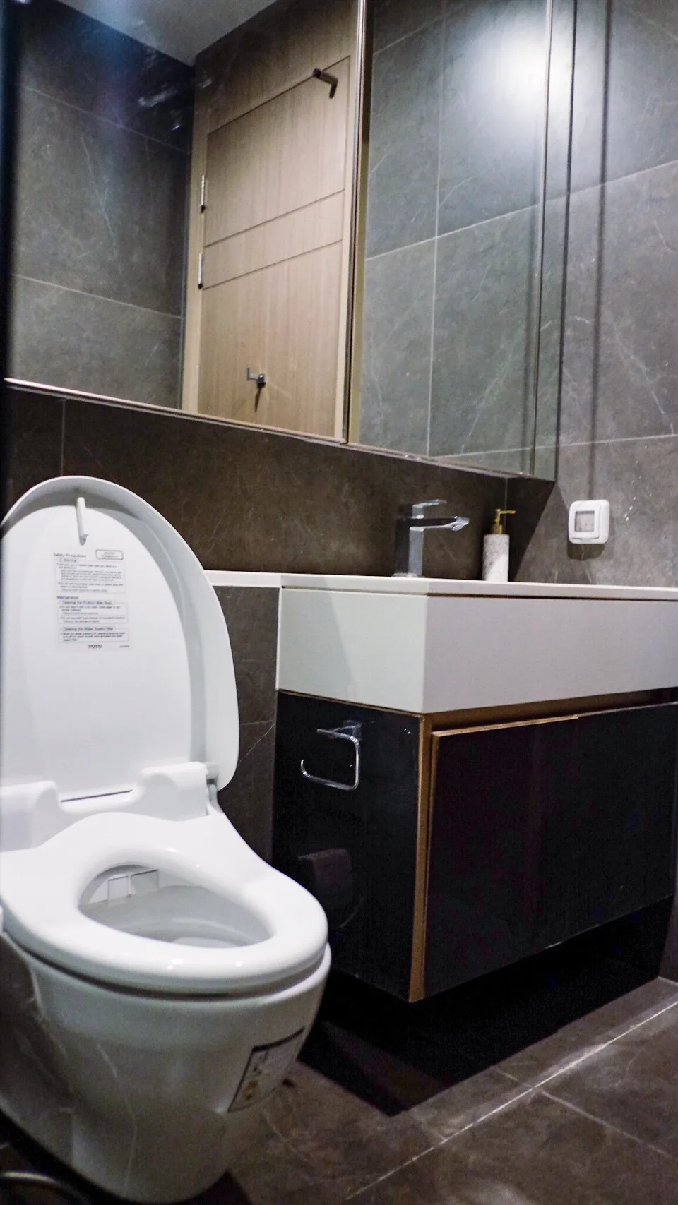 The Esse at Singha Complex — photo 14