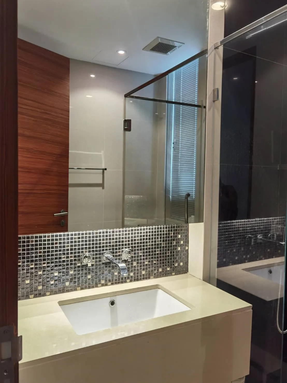 The Address Sukhumvit 28 — photo 16