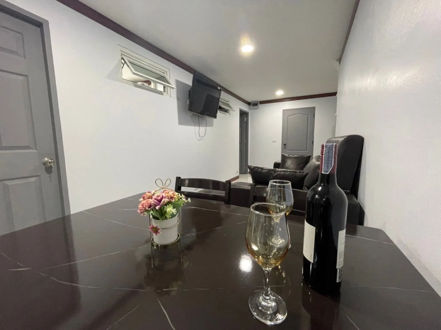 15 Suite — photo 4
