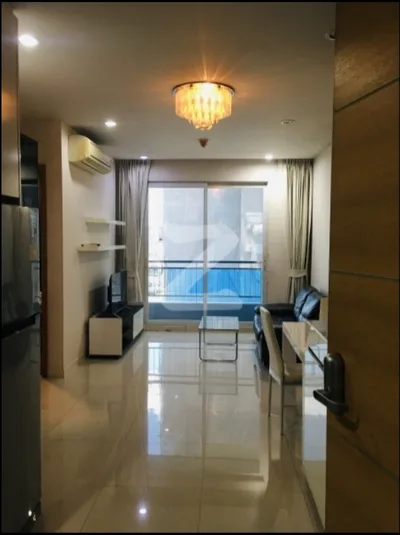 Circle Condominium