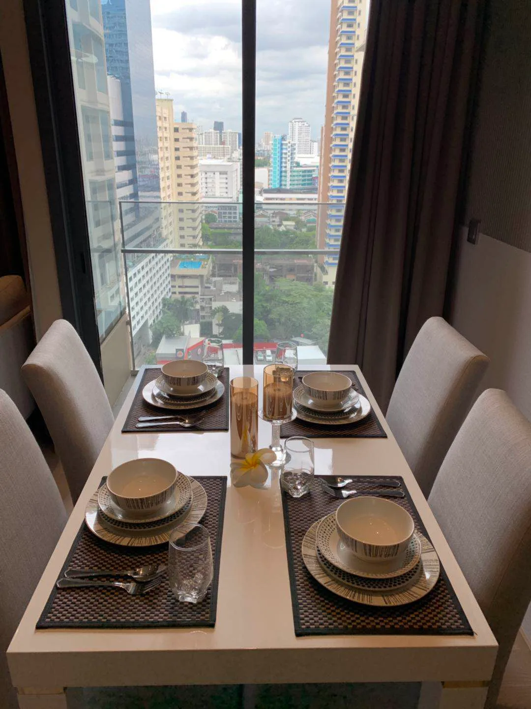 The Esse Asoke — photo 2