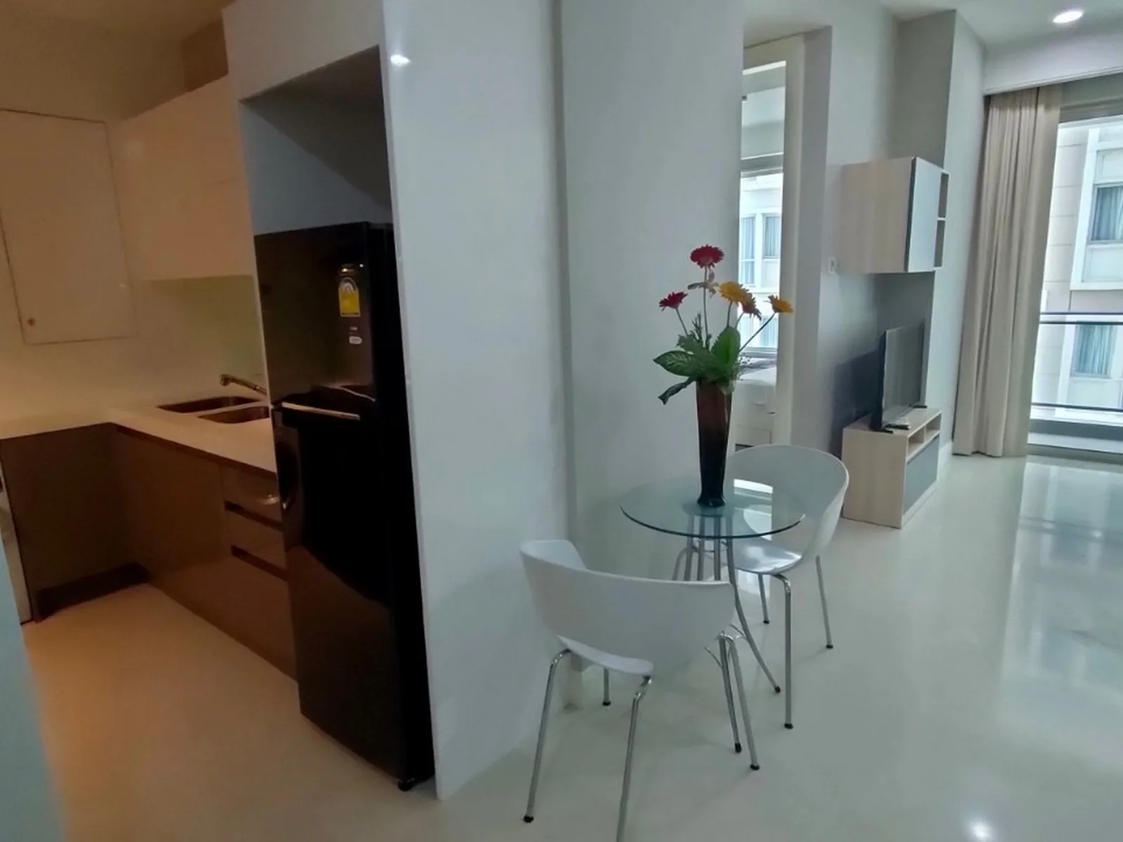 Q Langsuan — photo 3