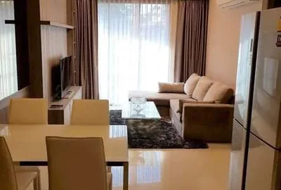 Trapezo Sukhumvit 16