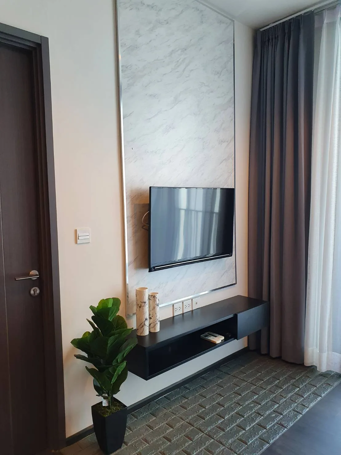 Edge Sukhumvit 23 — photo 4