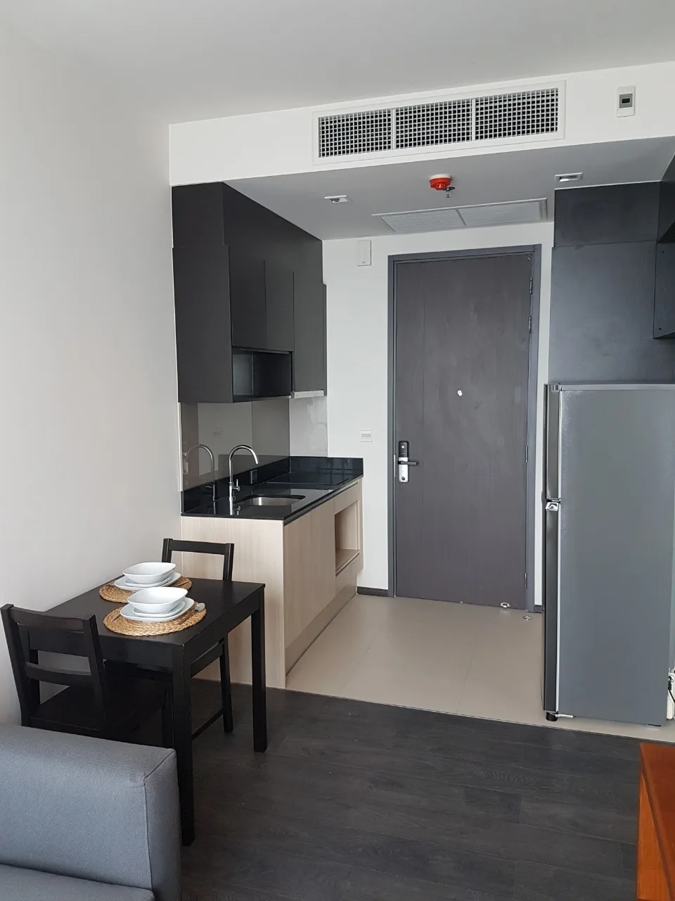 Edge Sukhumvit 23 — photo 7