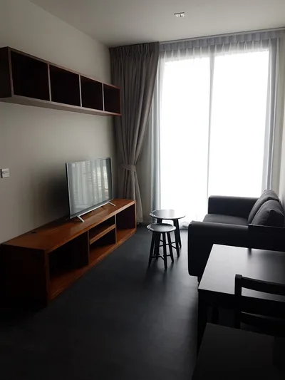 Edge Sukhumvit 23