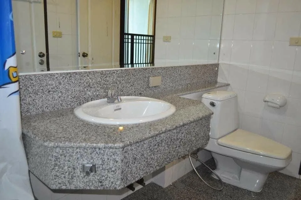 Sathorn House — photo 10