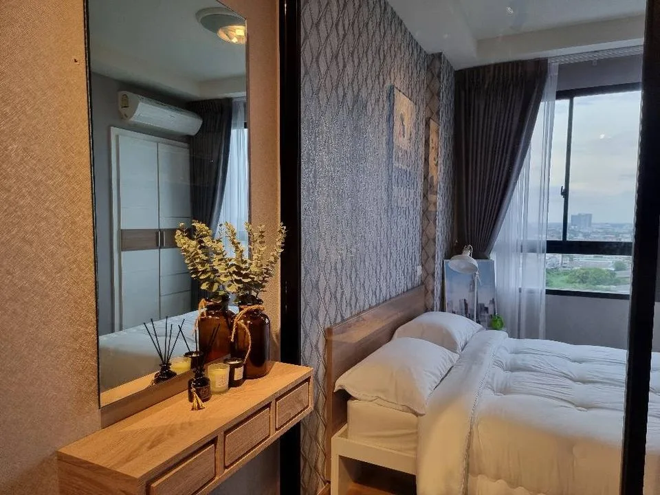 J Condo Sathorn - Kallaprapruk — photo 3