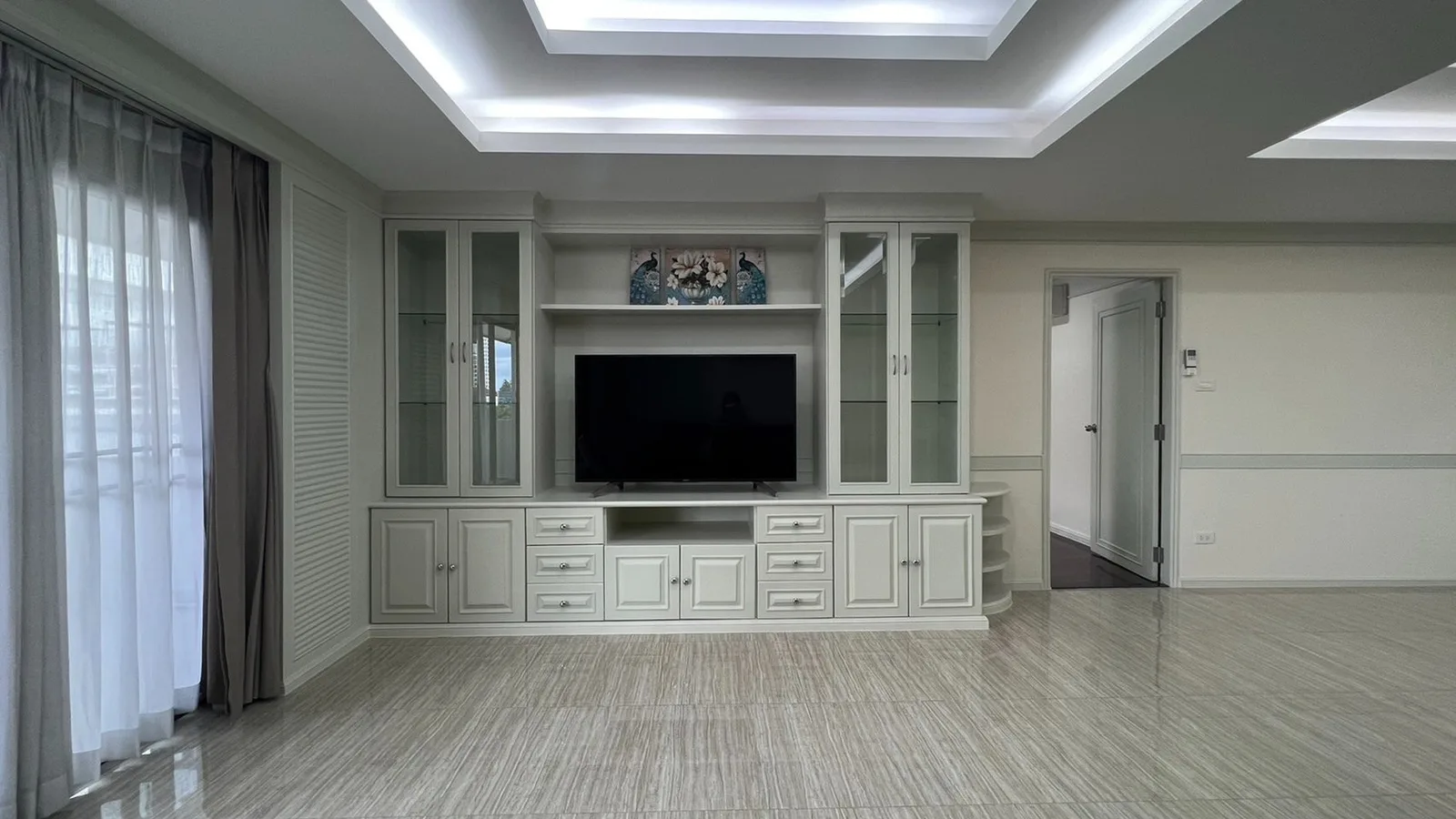 M Tower Apartment — photo 6