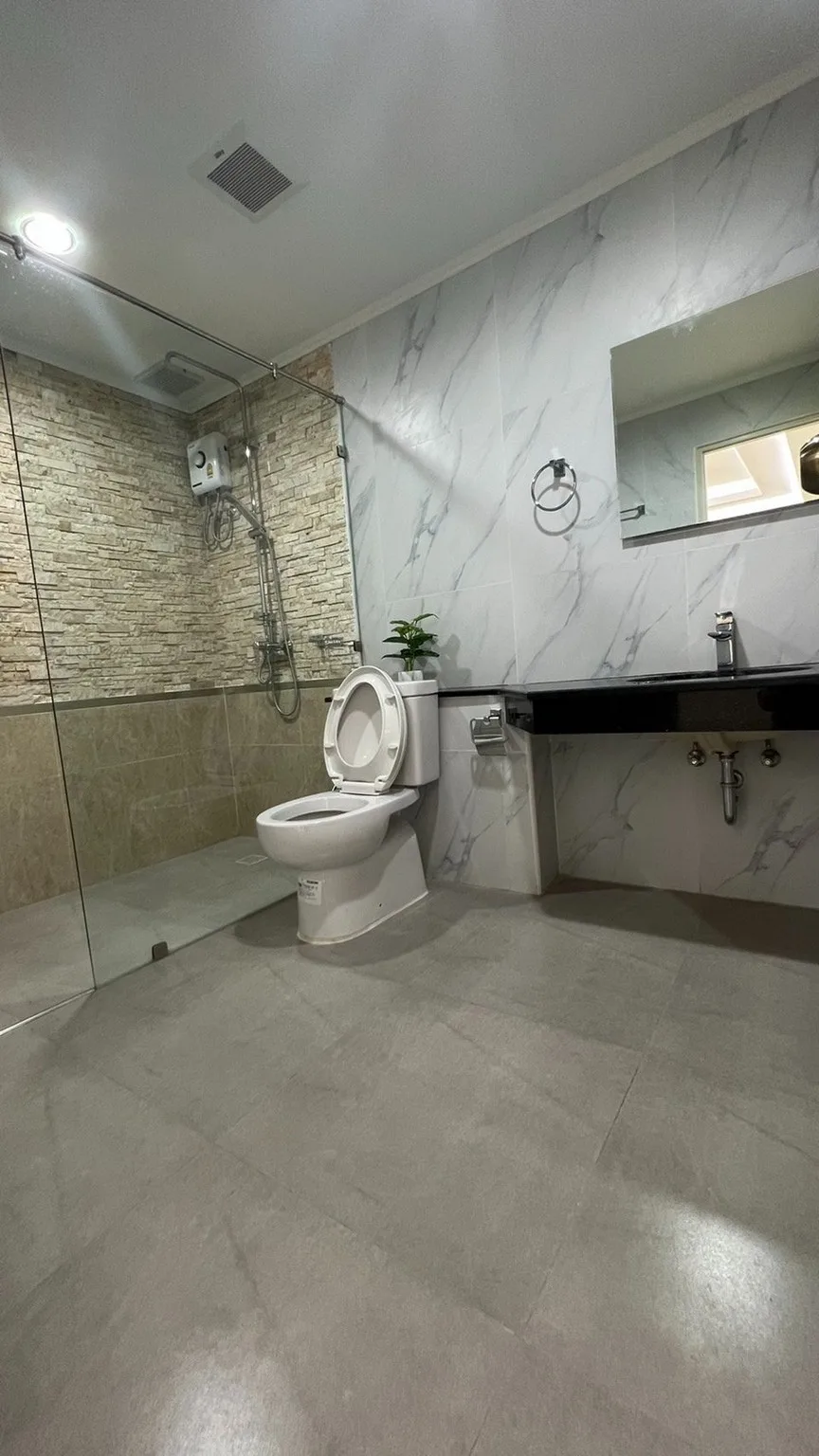 M Tower Apartment — photo 8