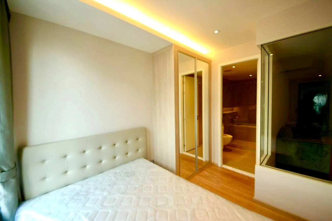 H Sukhumvit 43 — photo 3