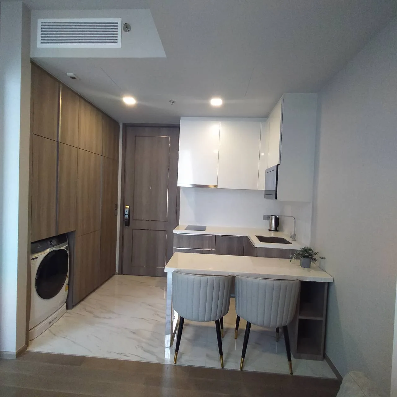 Celes Asoke — photo 4