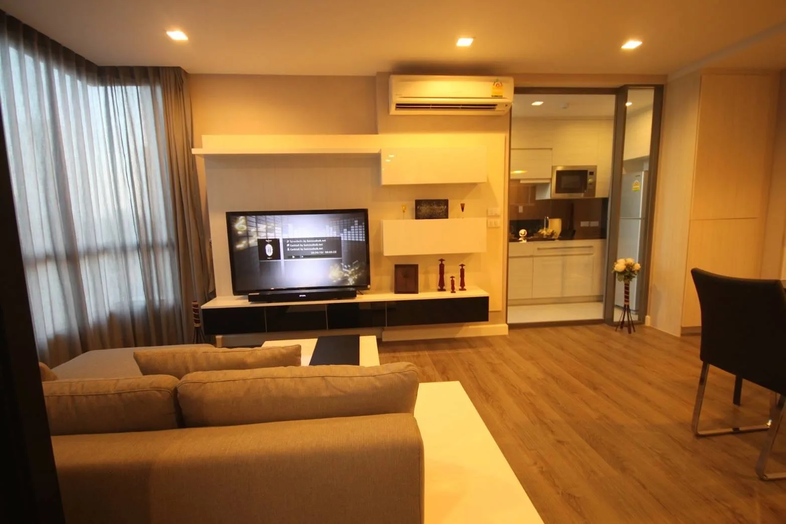 The Room Sukhumvit 40 — photo 4