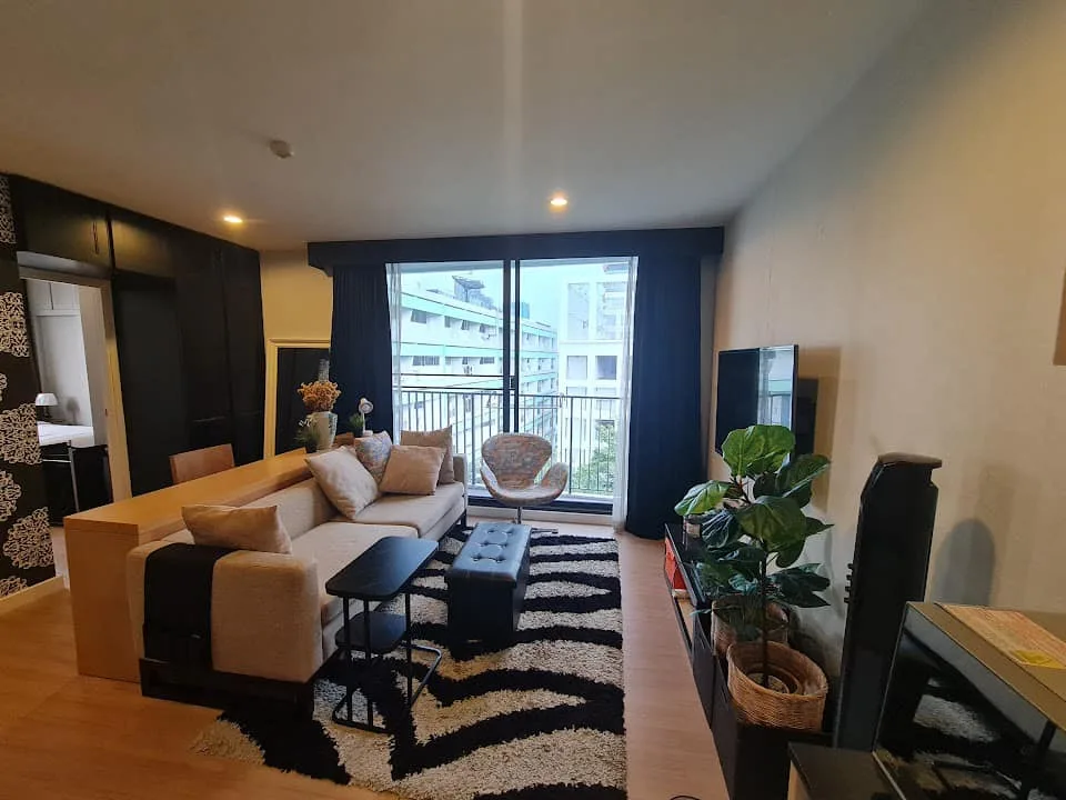 D 25 Thonglor — photo 4