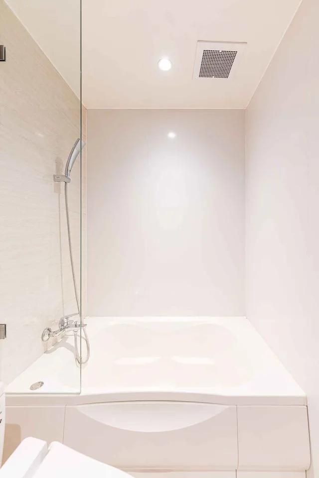 Runesu Thonglor 5 — photo 12