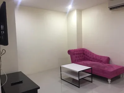 Baan Klang Krung Resort (Ratchada 7)