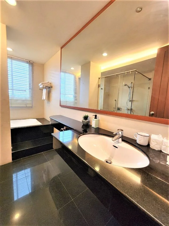 Sathorn Gallery Residences — photo 9
