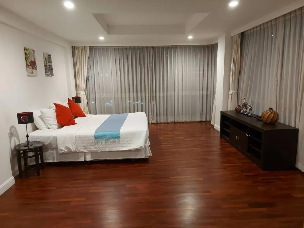 Sathorn Gallery Residences — photo 8