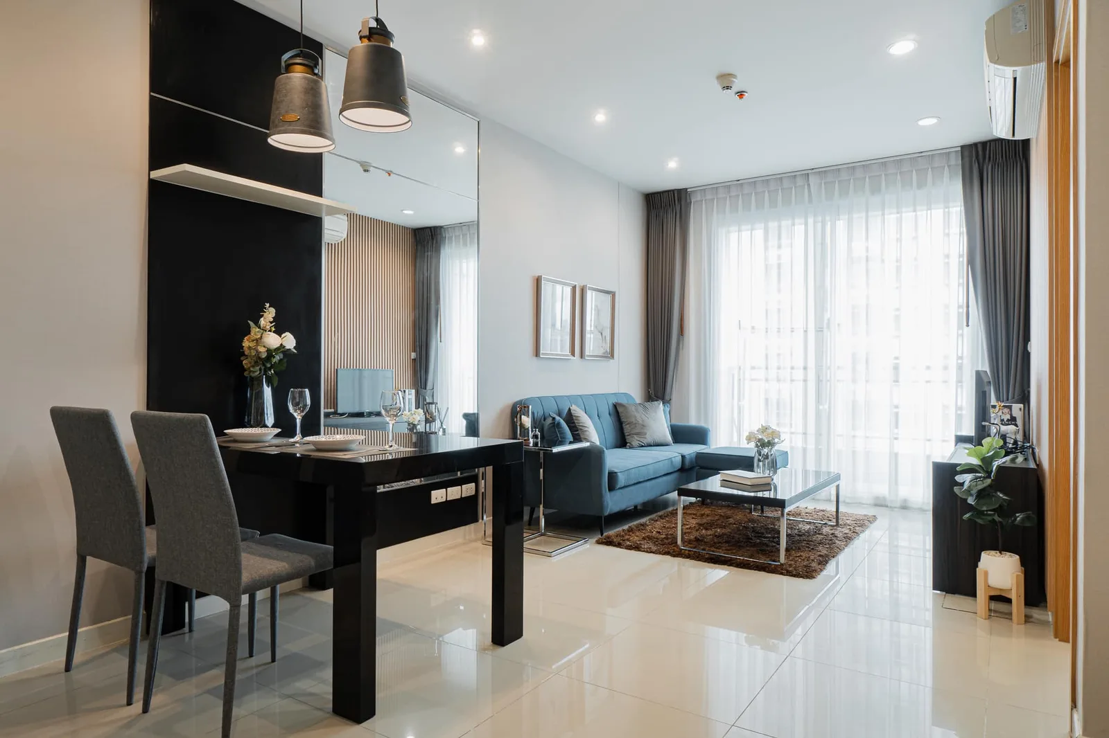 Circle Condominium — photo 6