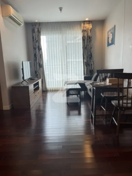 Circle Condominium — photo 2