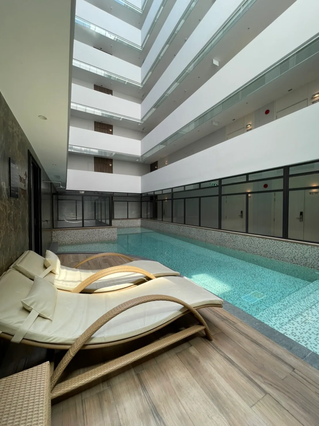 Runesu Thonglor 5 — photo 12