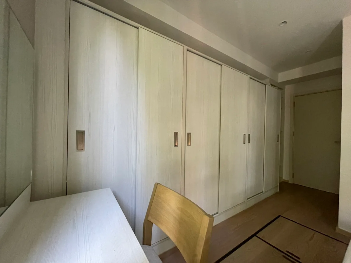 Runesu Thonglor 5 — photo 9