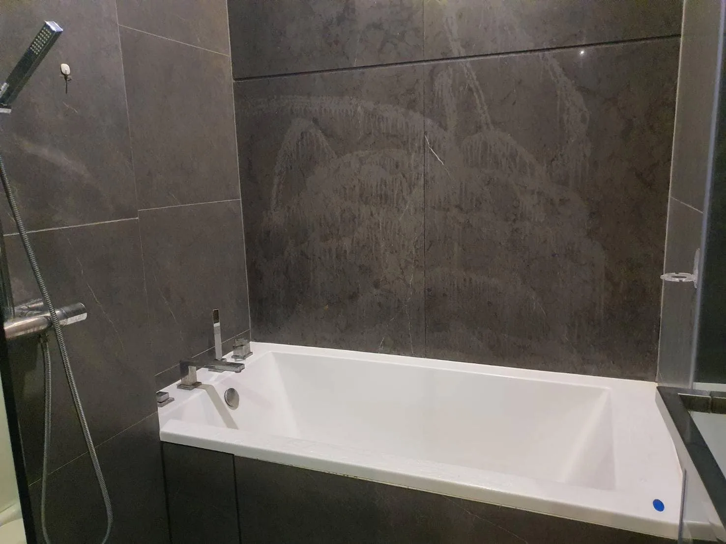 The Esse at Singha Complex — photo 9