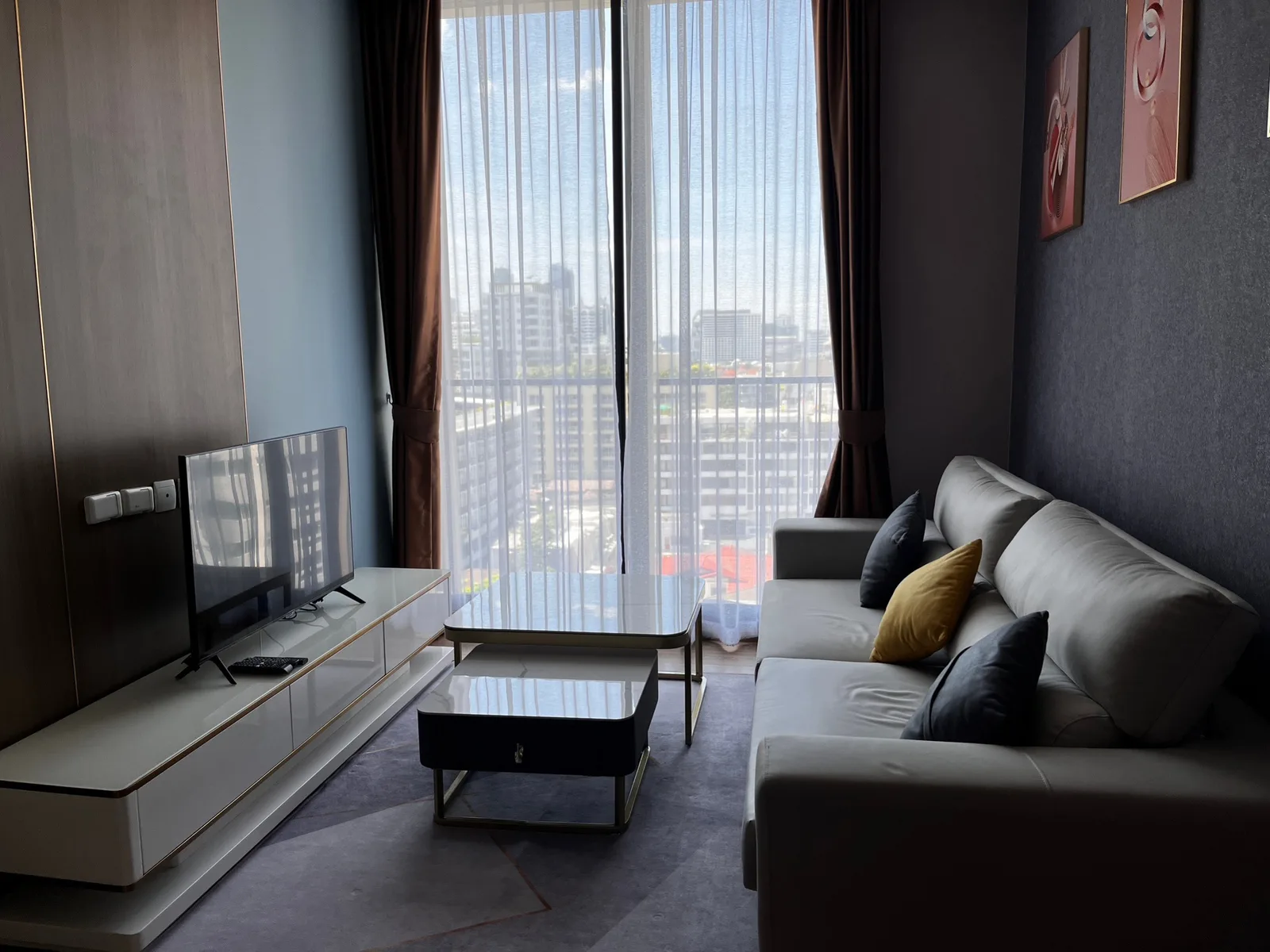 Noble Around 33 — photo 2