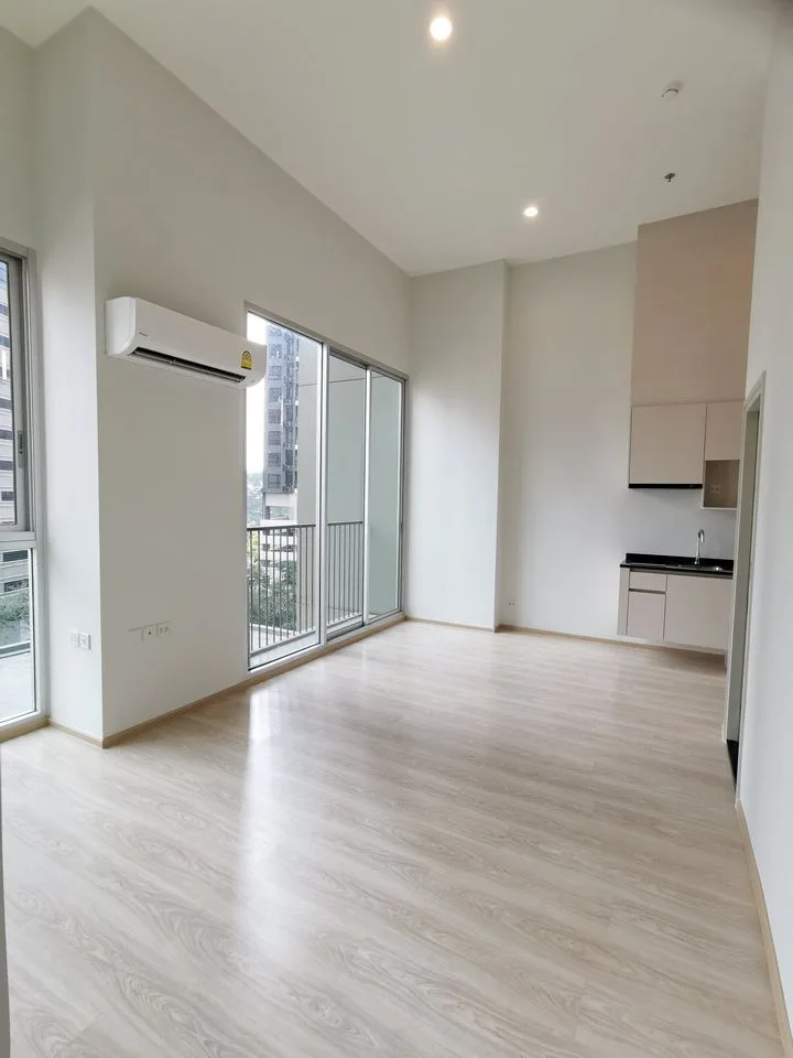 Noble Revolve Ratchada 2 — photo 12