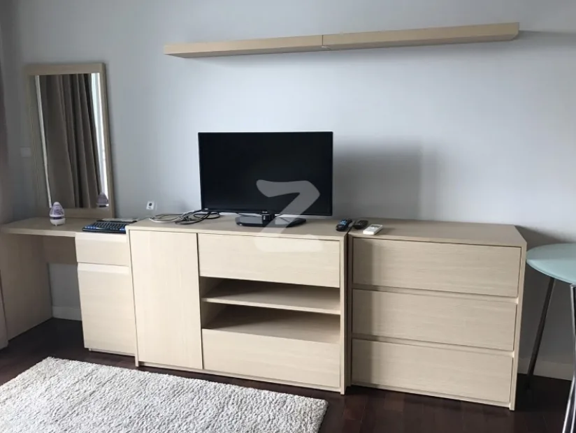 Circle Condominium — photo 2