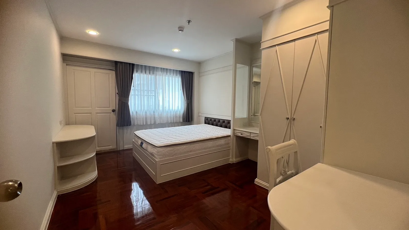 M Tower Apartment — photo 5