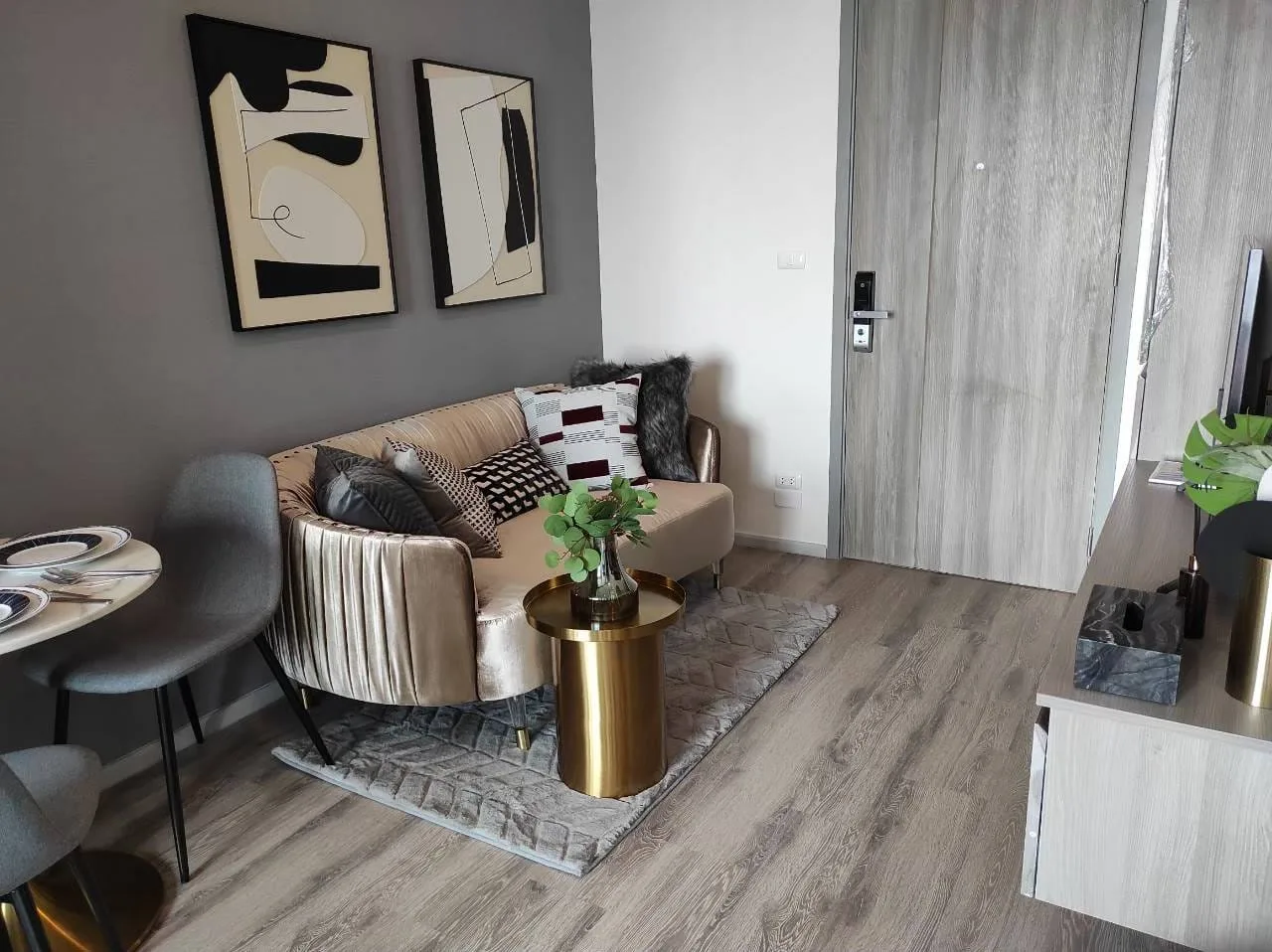 KnightsBridge Prime Ratchayothin — photo 1