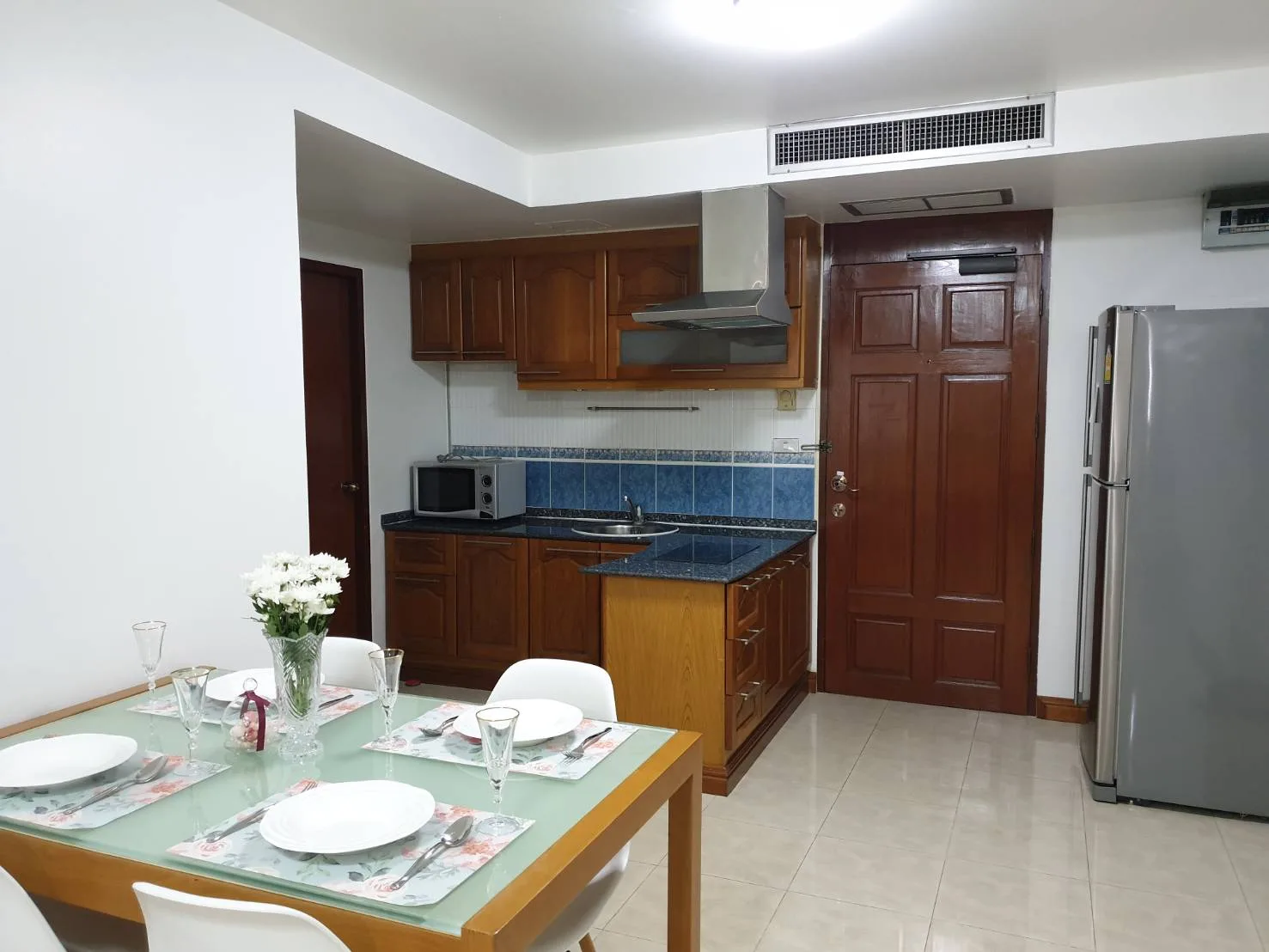 Noble House Phayathai — photo 8