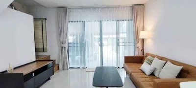 Baan Klang Muang Srinakarin
