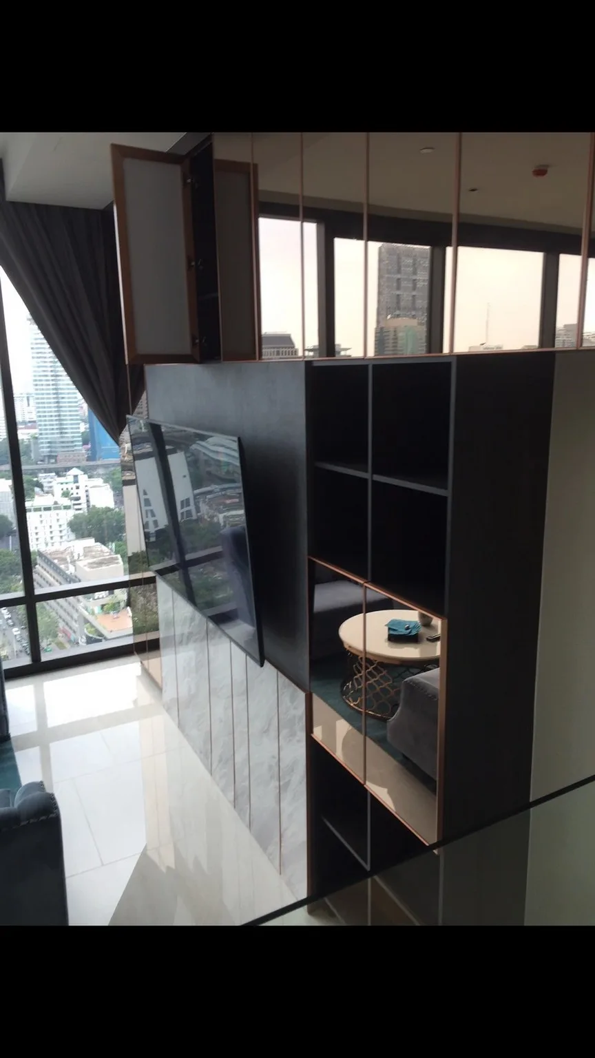 Ashton Silom — photo 2