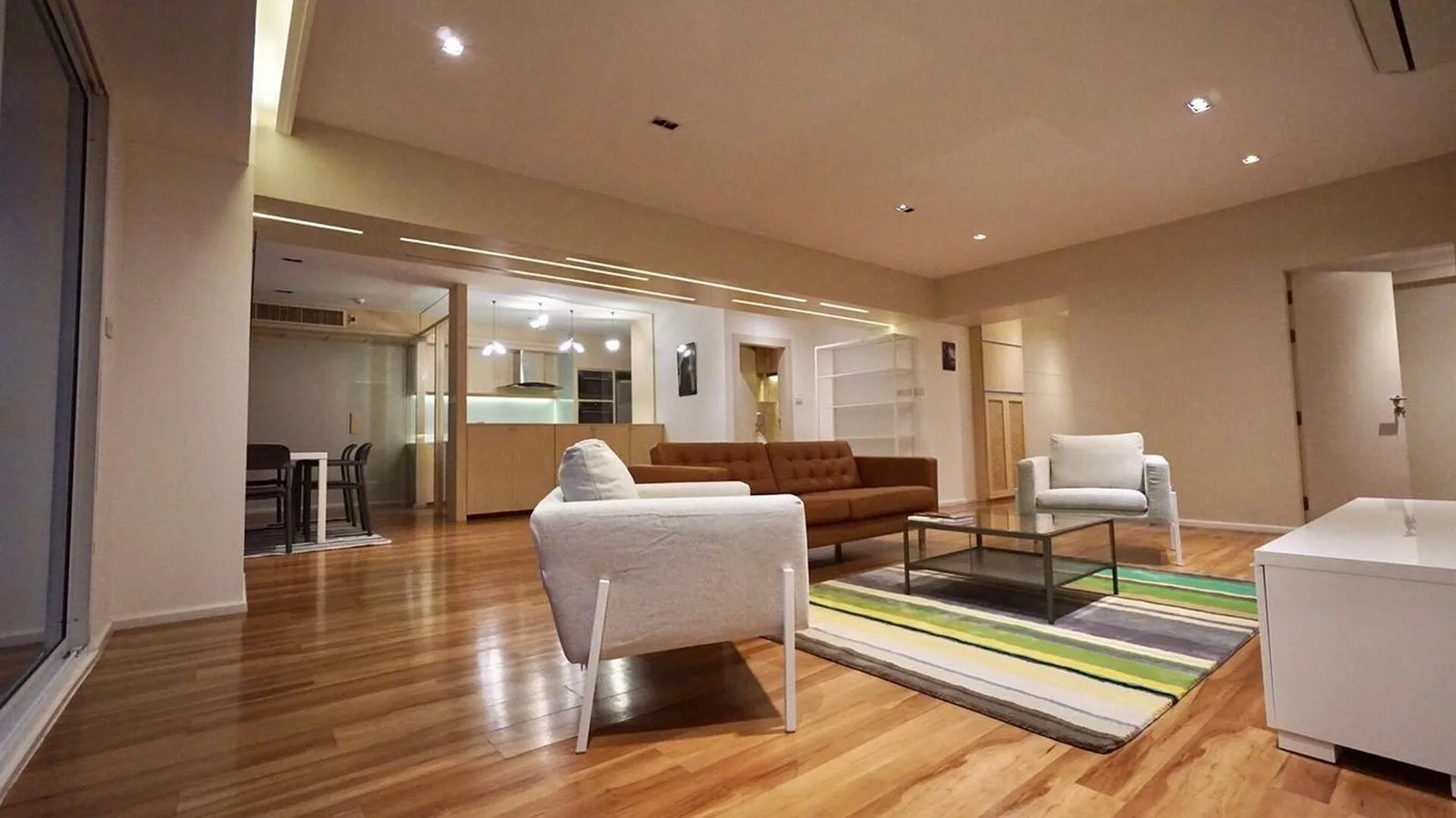 Royal Castle — photo 2