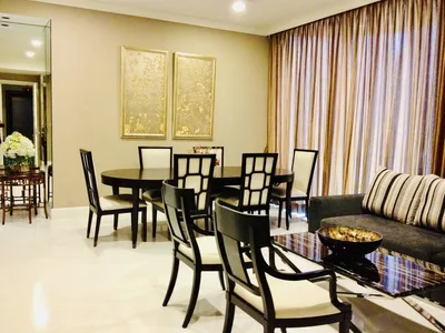 Royce Private Residences