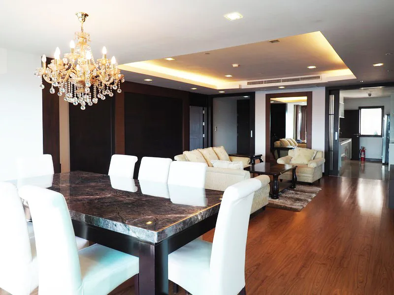 Sathorn Gardens — photo 28