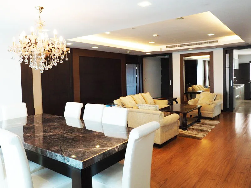 Sathorn Gardens — photo 33