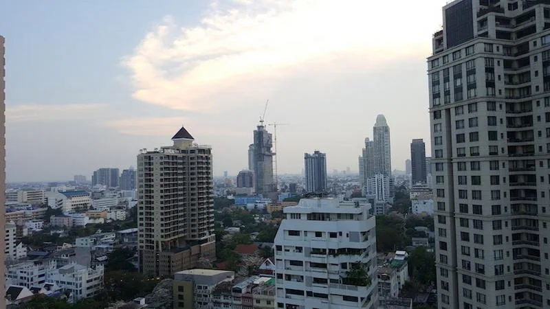 Sathorn Gardens — photo 9