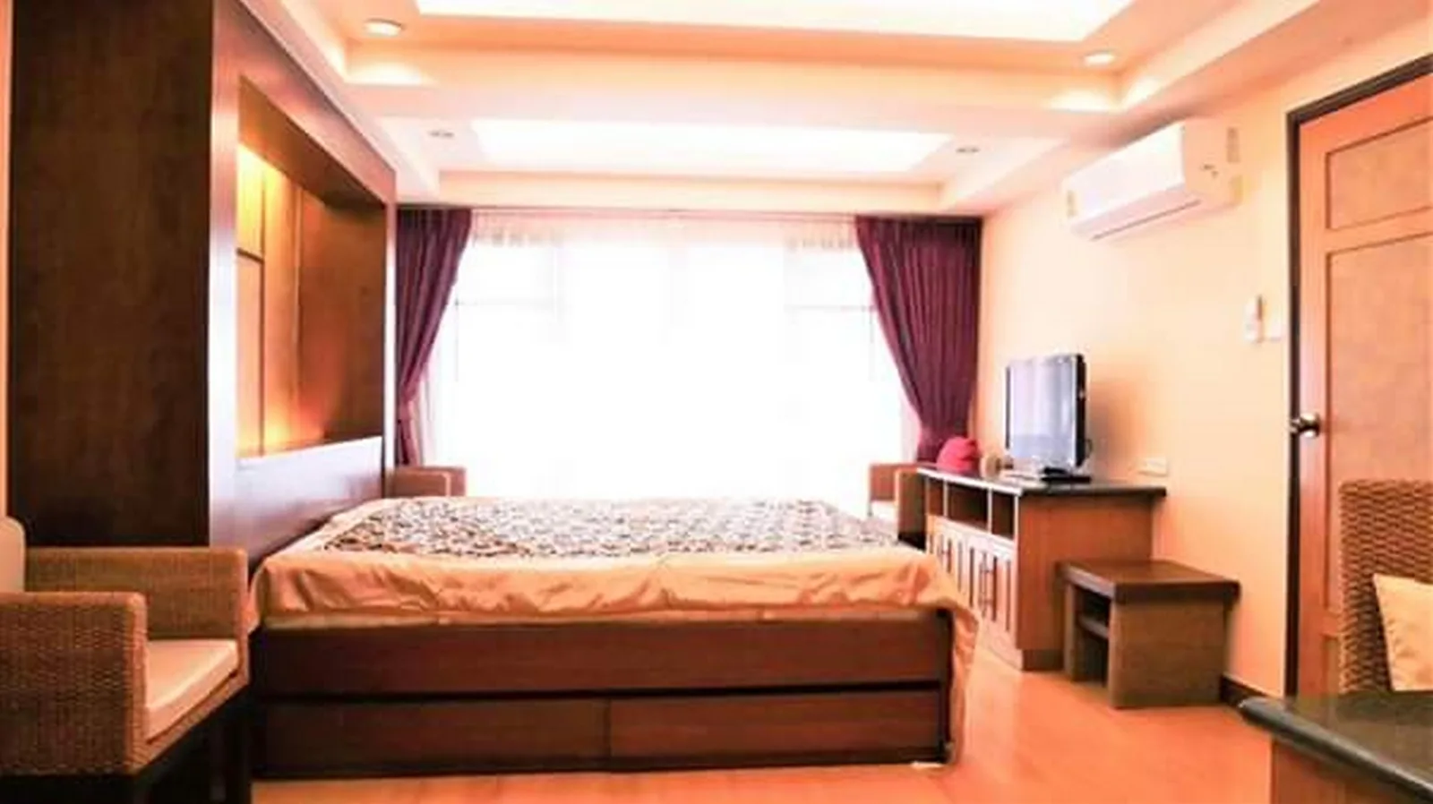 SAWIT SUITES — photo 4
