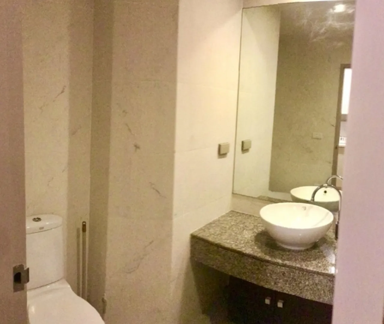 Silom Grand Terrace — photo 4