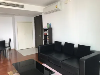 Siri Residence