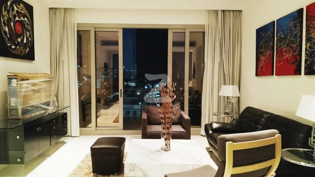 185 Rajadamri — photo 1