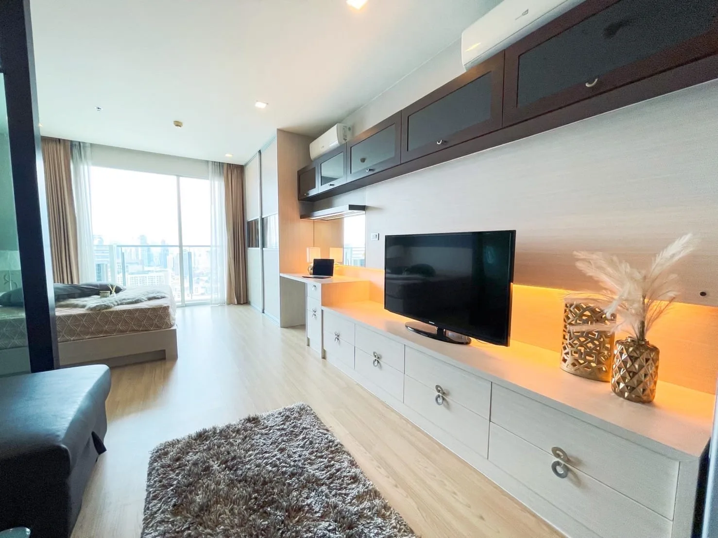 Sky Walk Condominium — photo 4