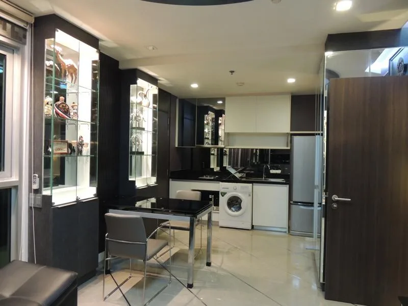 Sky Walk Condominium — photo 4