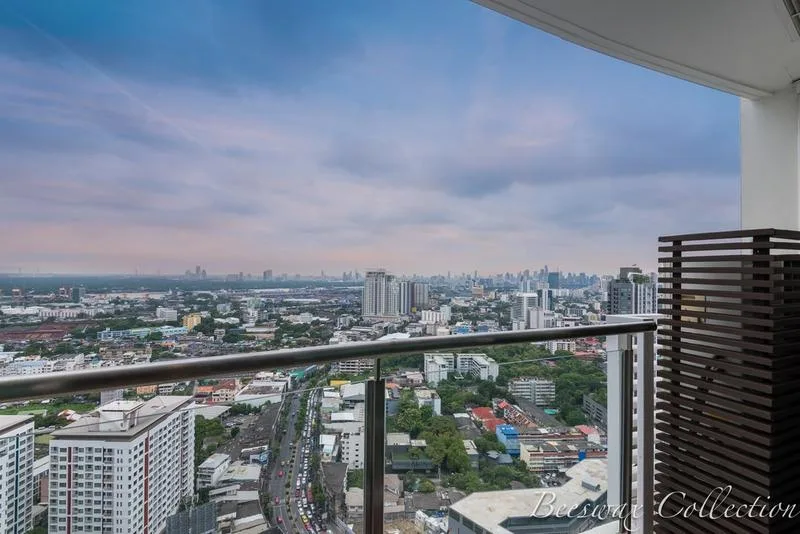 Sky Walk Condominium — photo 13