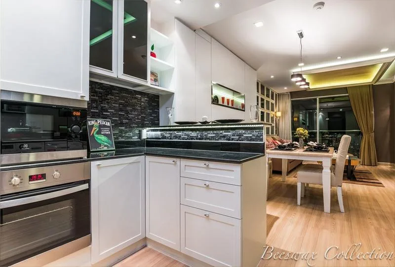 Sky Walk Condominium — photo 3