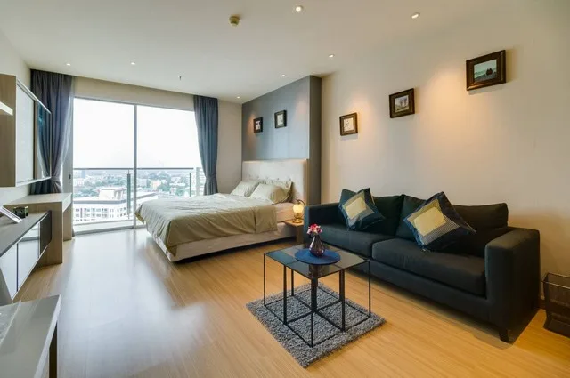 Sky Walk Condominium — photo 1